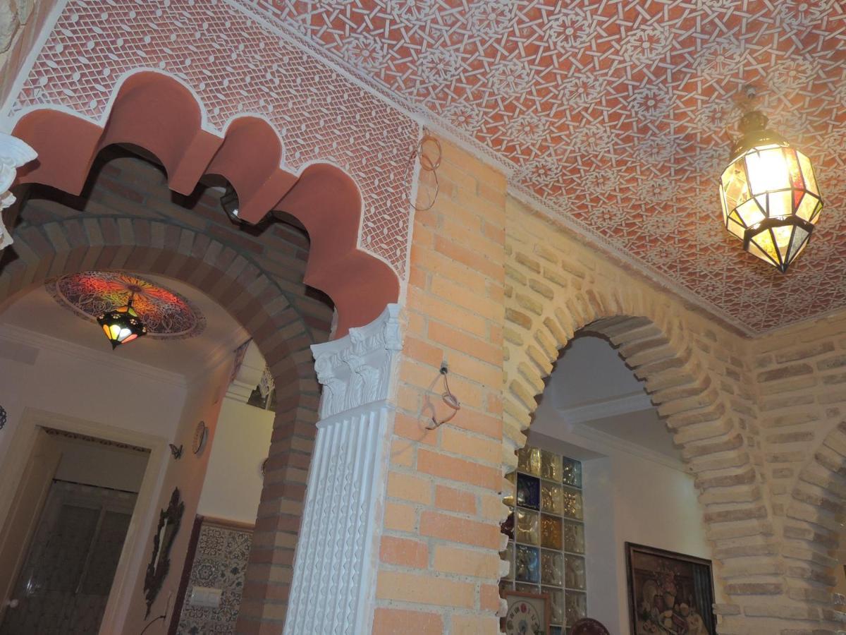 Casa Marhaba - Welcome Sevilla Buitenkant foto