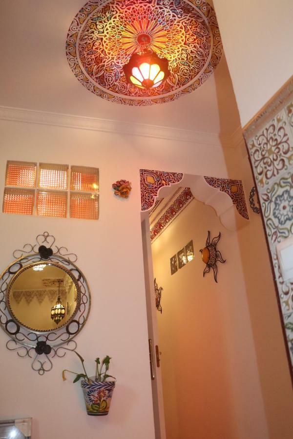 Casa Marhaba - Welcome Sevilla Buitenkant foto