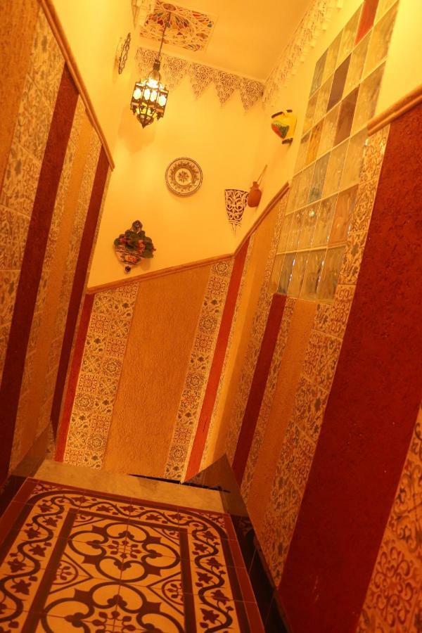 Casa Marhaba - Welcome Sevilla Buitenkant foto