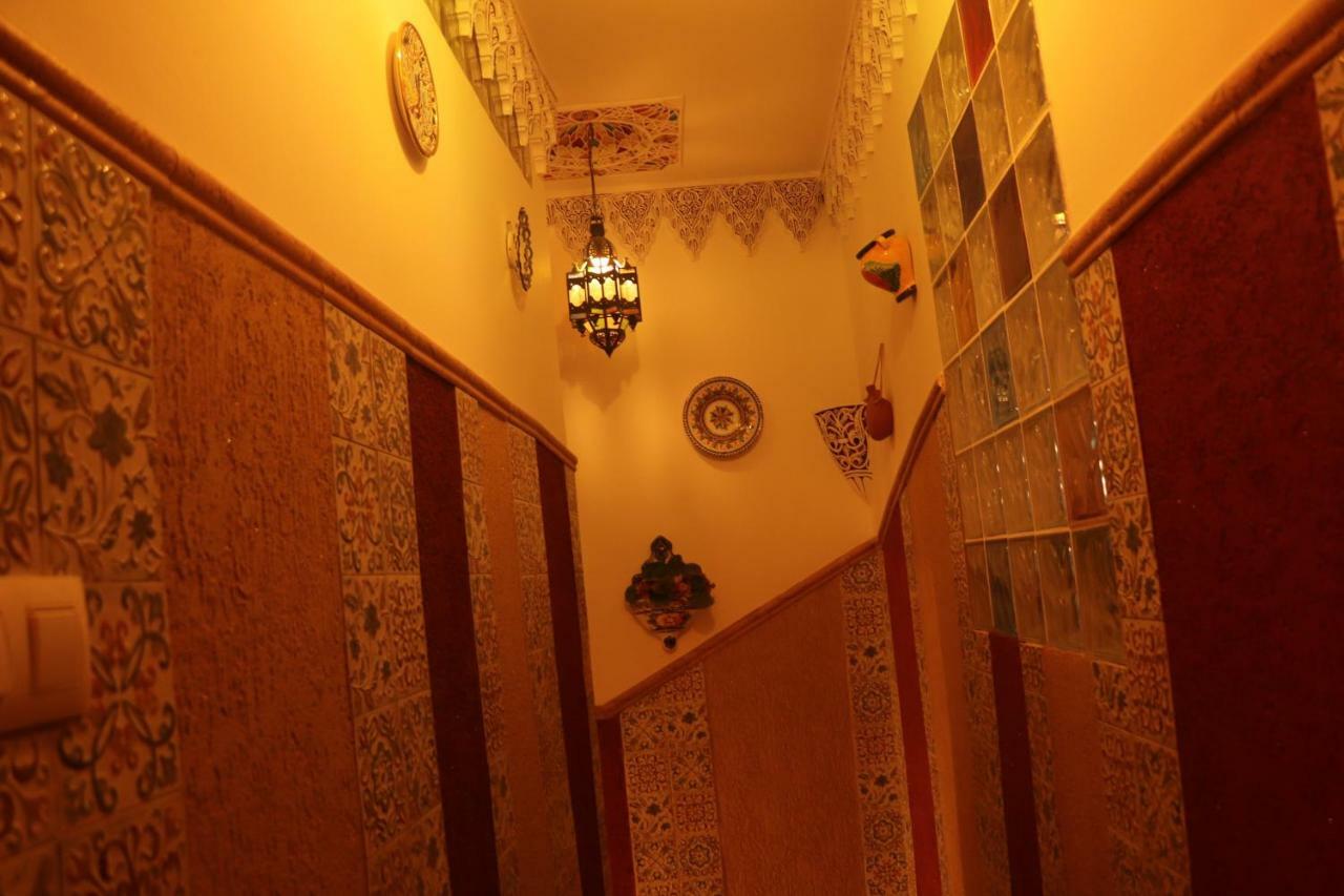 Casa Marhaba - Welcome Sevilla Buitenkant foto