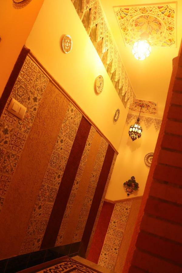 Casa Marhaba - Welcome Sevilla Buitenkant foto