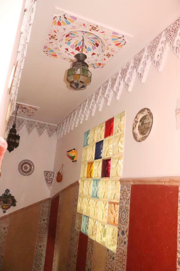 Casa Marhaba - Welcome Sevilla Buitenkant foto