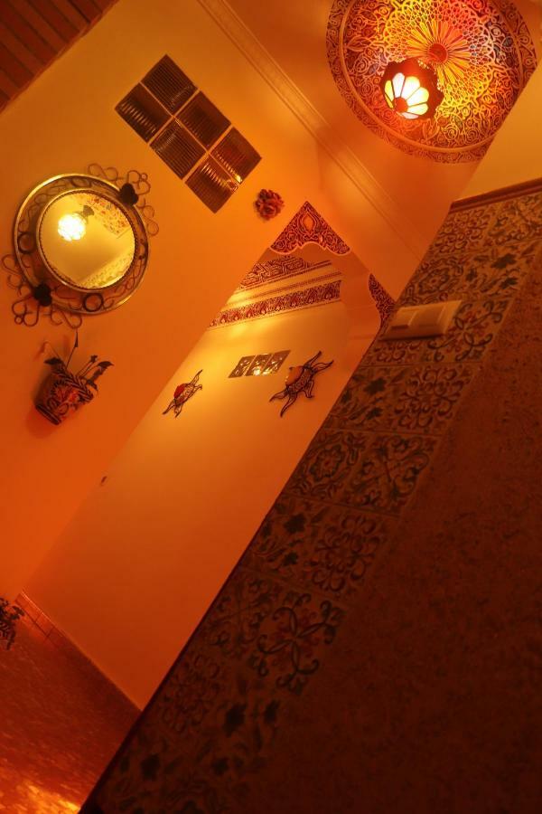 Casa Marhaba - Welcome Sevilla Buitenkant foto